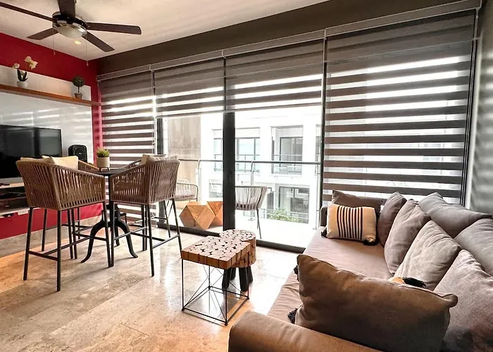 Stylish 1br Beachside Retreat