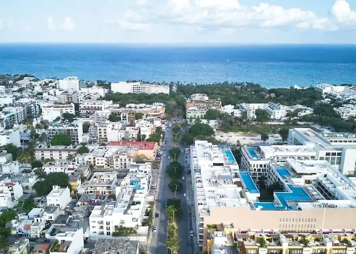 Stylish 1br Beachside Retreat * Playa del Carmen