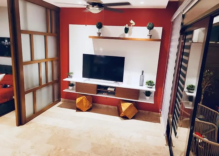 Stylish 1br Beachside Retreat *